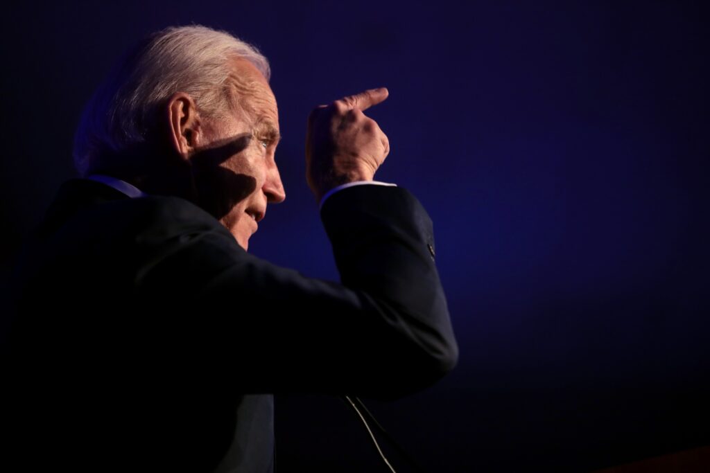 Joe Biden is pointing the finger of blame at others for the troubling economic conditions ordinary Americans now face. But the President’s own shadow knows where the blame really lies!